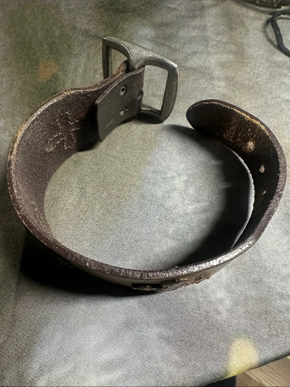 Brown Leather Men’s 10” bracelet with Cross Embossing